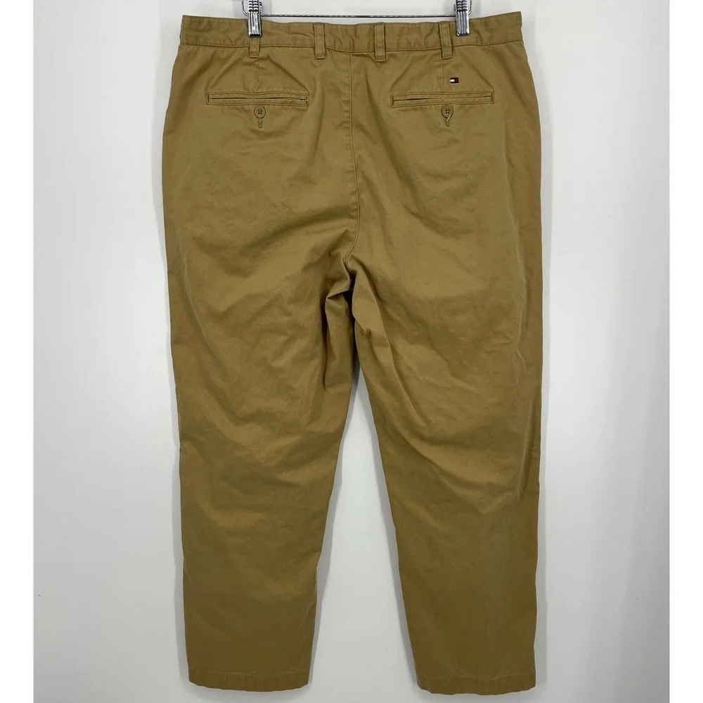 Tommy Hilfiger Pants Men's Size 38x32 Beige Khaki‎ Flat Front Solid